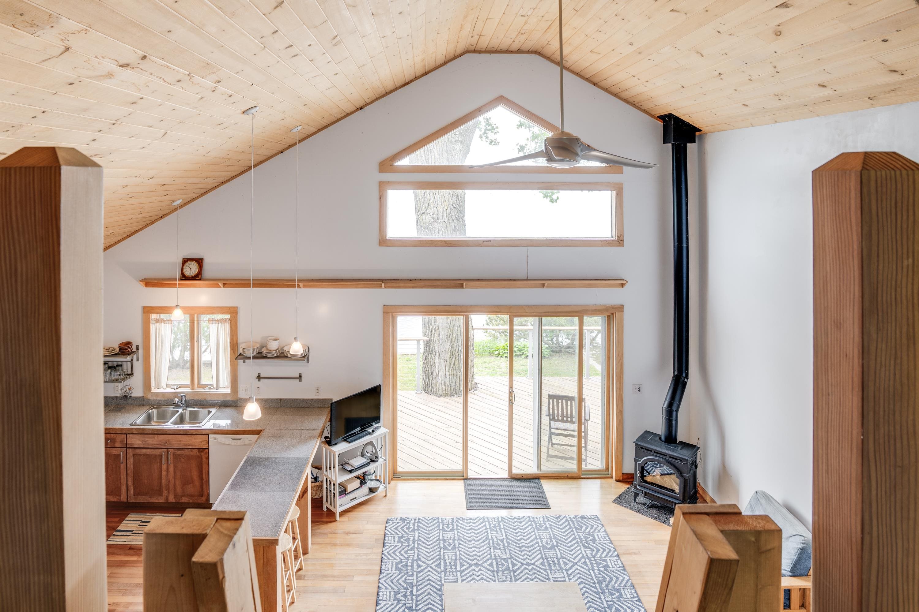 71 Cleland Road South Alburgh, VT 05440 - Photo 5 of 39