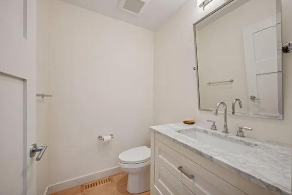 $895,000 | W1177 Nice Lake Road, Birchwood, WI 54817