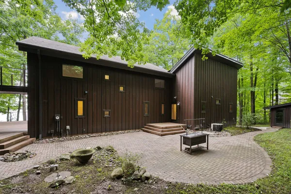 $895,000 | W1177 Nice Lake Road, Birchwood, WI 54817