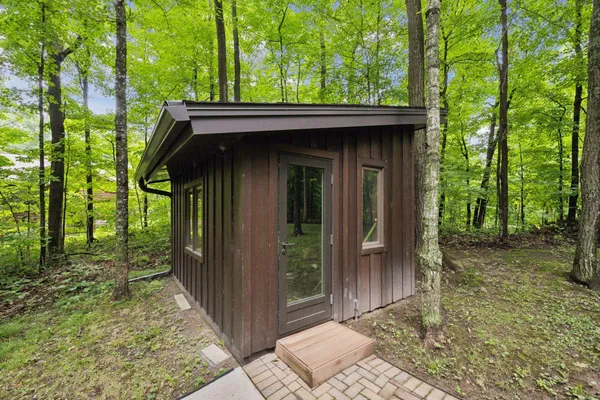 $895,000 | W1177 Nice Lake Road, Birchwood, WI 54817