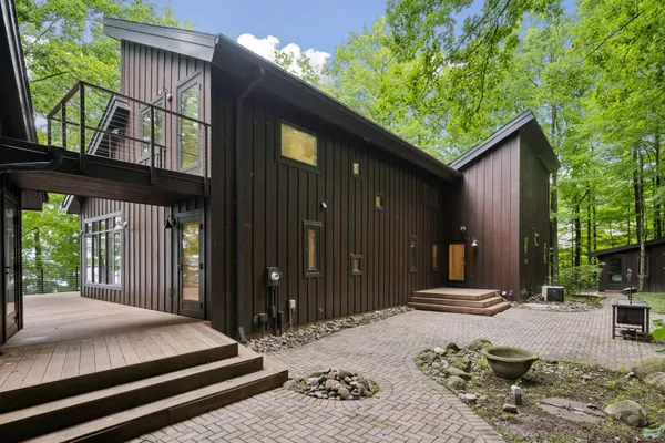 $895,000 | W1177 Nice Lake Road, Birchwood, WI 54817