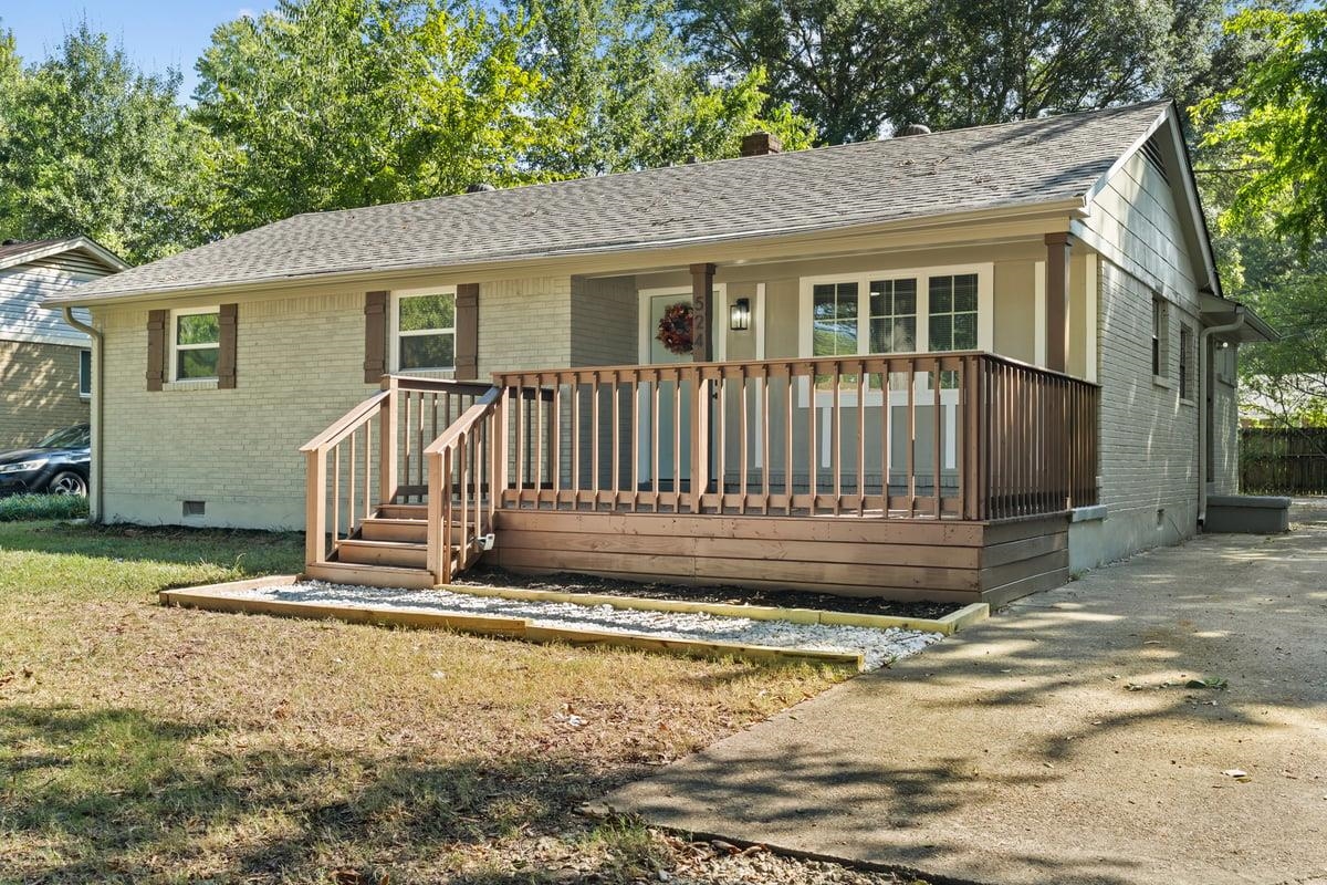 524 McDermitt Road Memphis, TN 38120 - Photo 1 of 32 Gallery Image 1