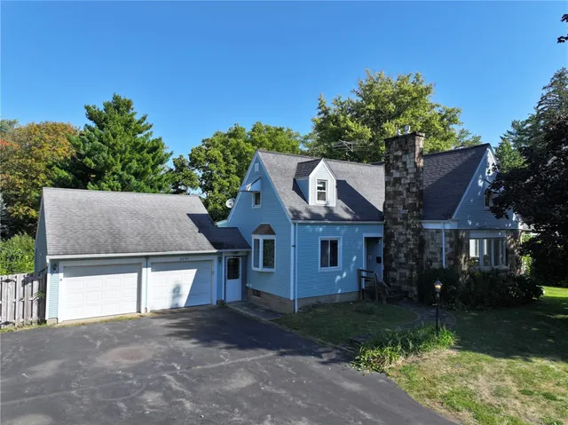 $249,900 | 3897 Ridge Road, Williamson, NY 14589