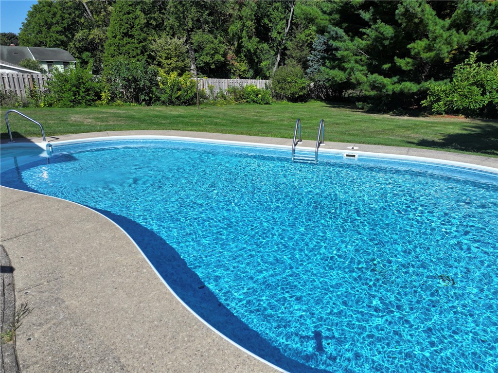 3897 Ridge Road Williamson, NY 14589 - Photo 5 of 39