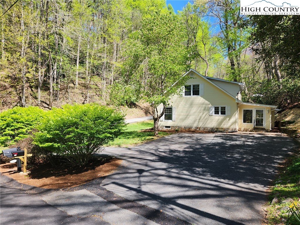 741 Dogwood Road Boone, NC 28607 - Photo 4 of 50 Gallery Image 4