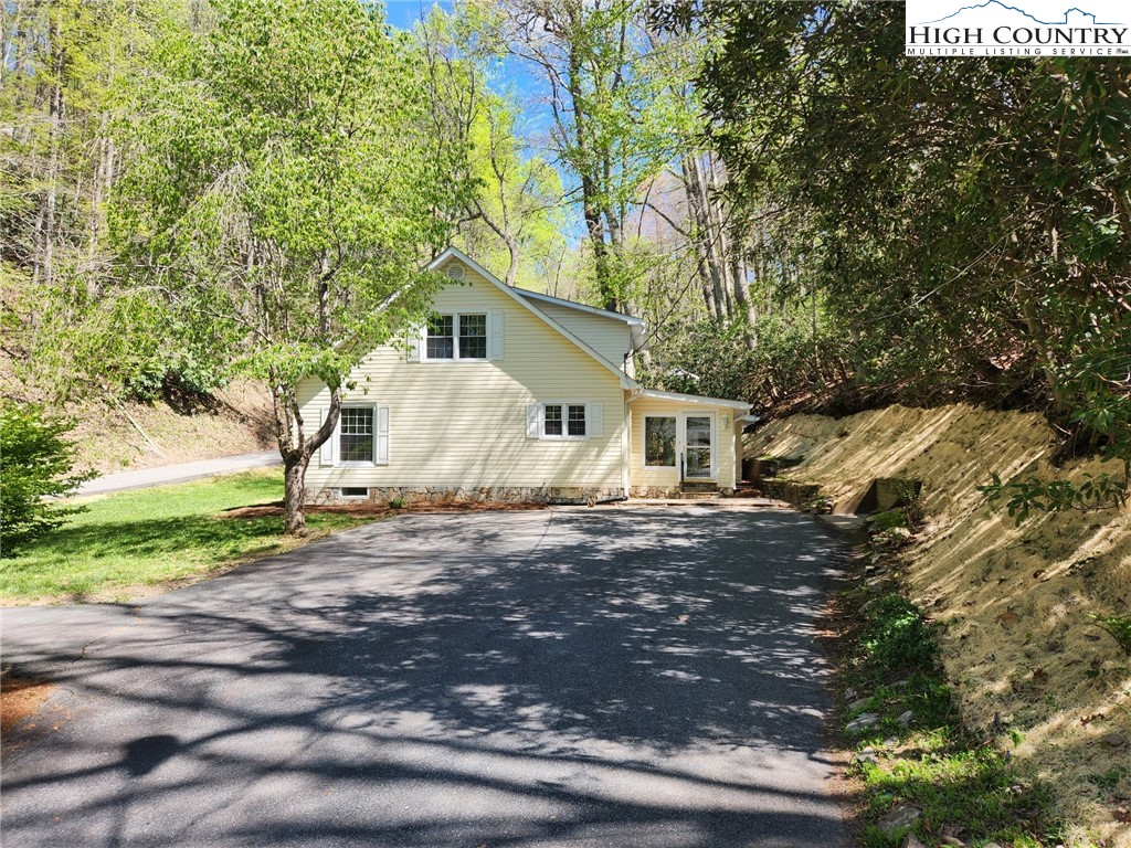 741 Dogwood Road Boone, NC 28607 - Photo 5 of 50 Gallery Image 5