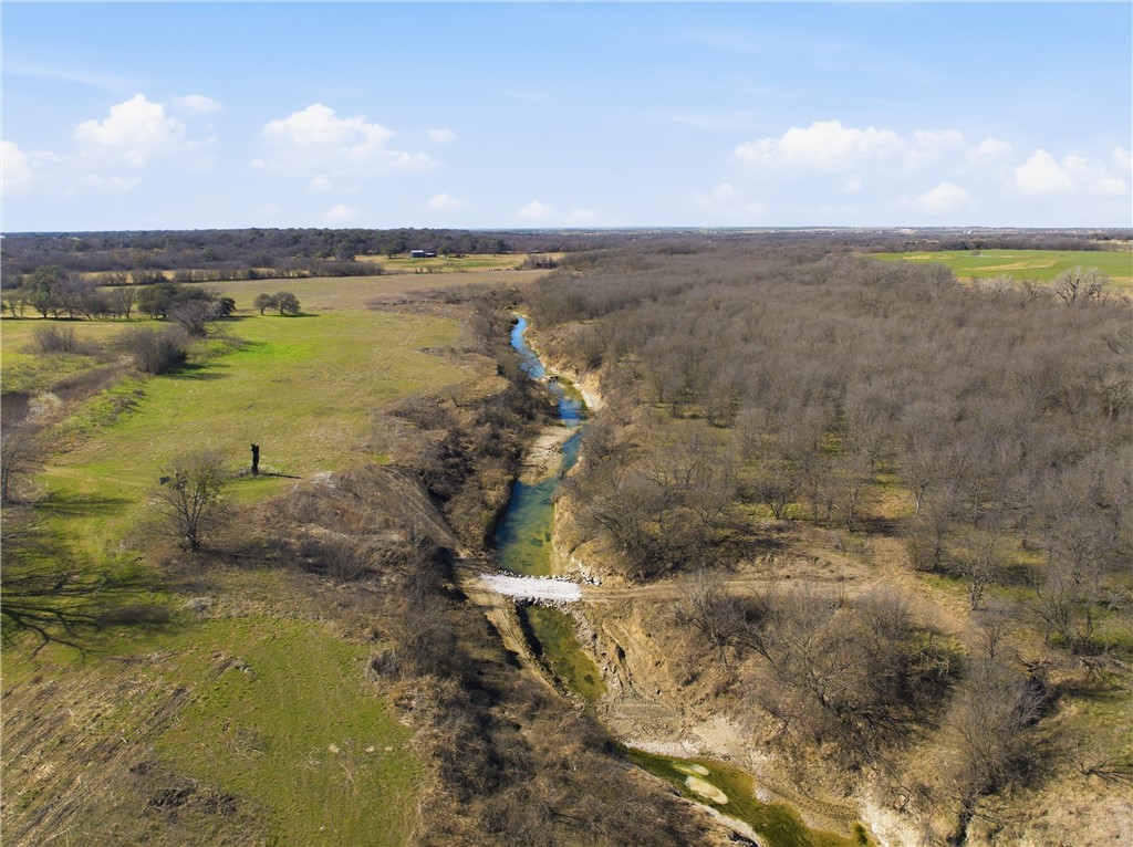 2375 Fm 935 Chilton, TX 76632 - Photo 35 of 39