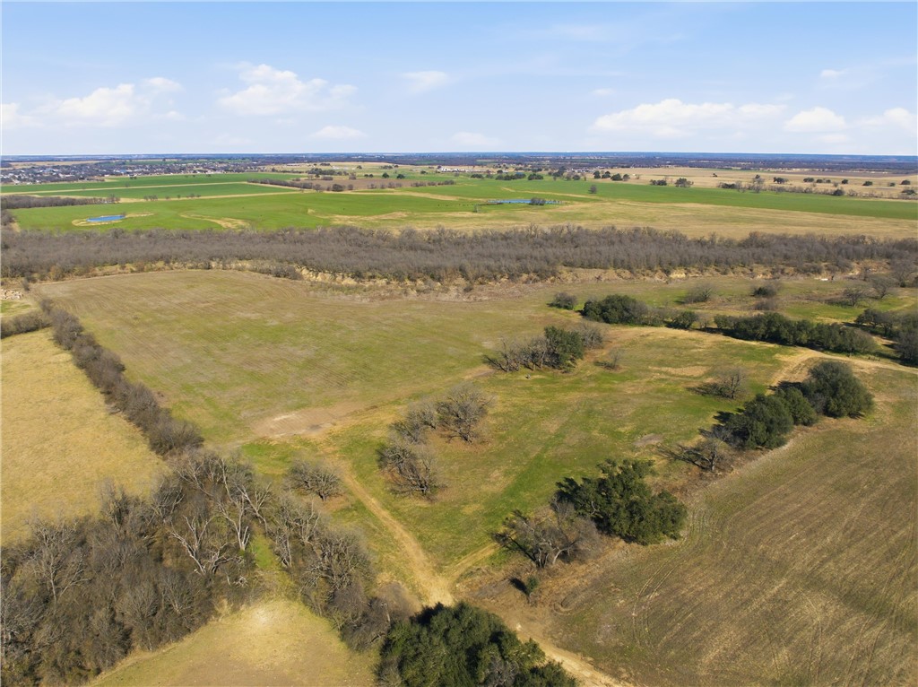 2375 Fm 935 Chilton, TX 76632 - Photo 8 of 39