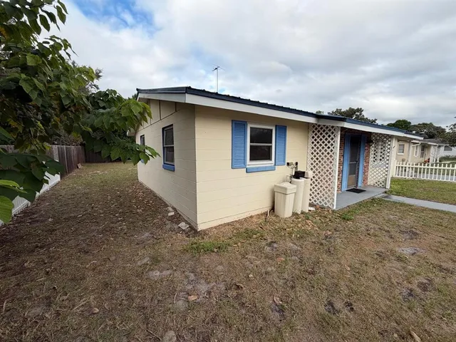 $230,000 | 6121 Spring Hill Drive, Spring Hill, FL 34606