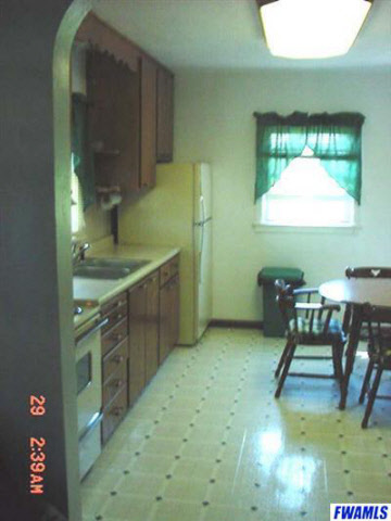 2508 Maples Road Fort Wayne, IN 46816 - Photo 5 of 9