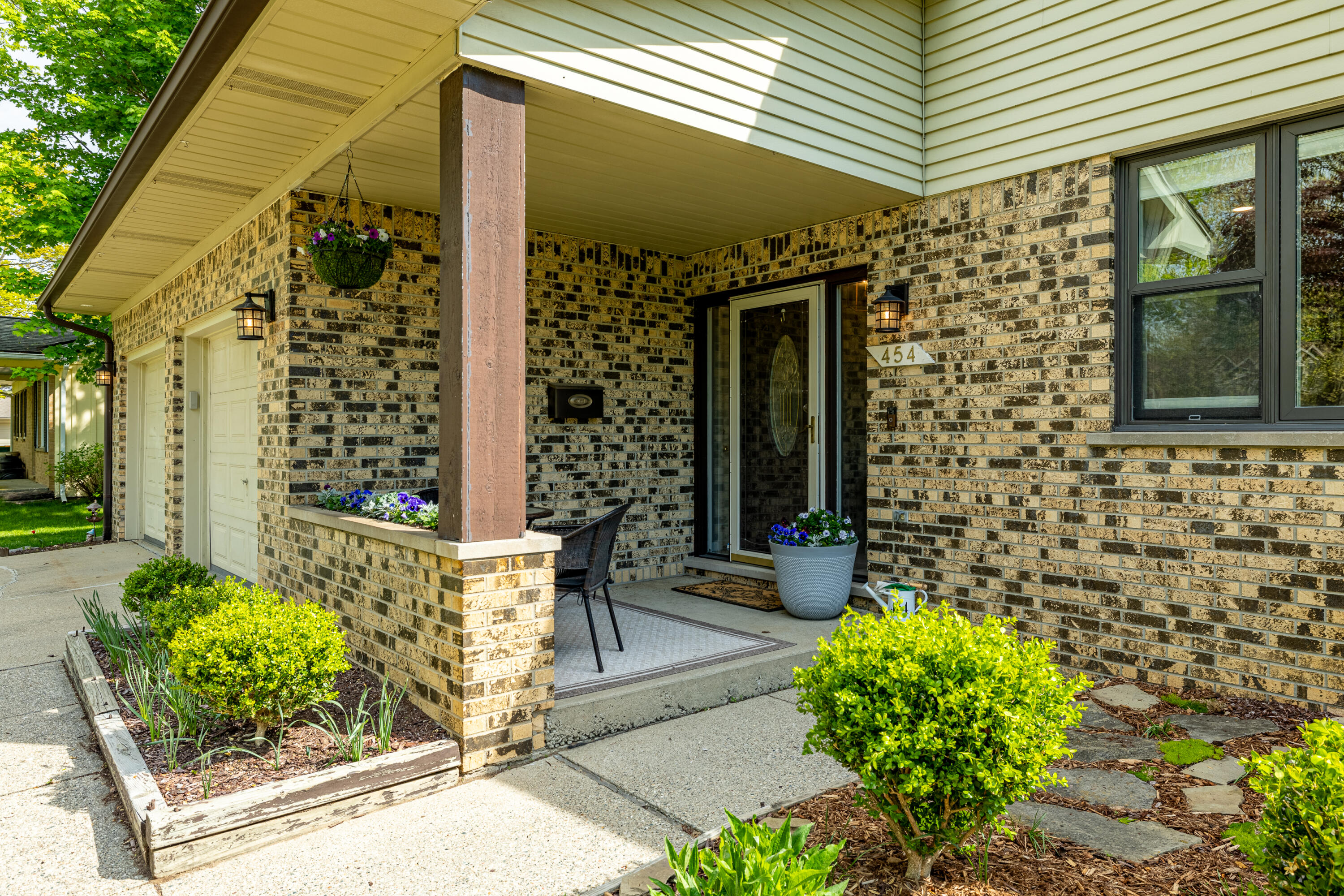 454 Mills Road Saline, MI 48176 - Photo 44 of 59 454 Mills Rd (6 of 60)