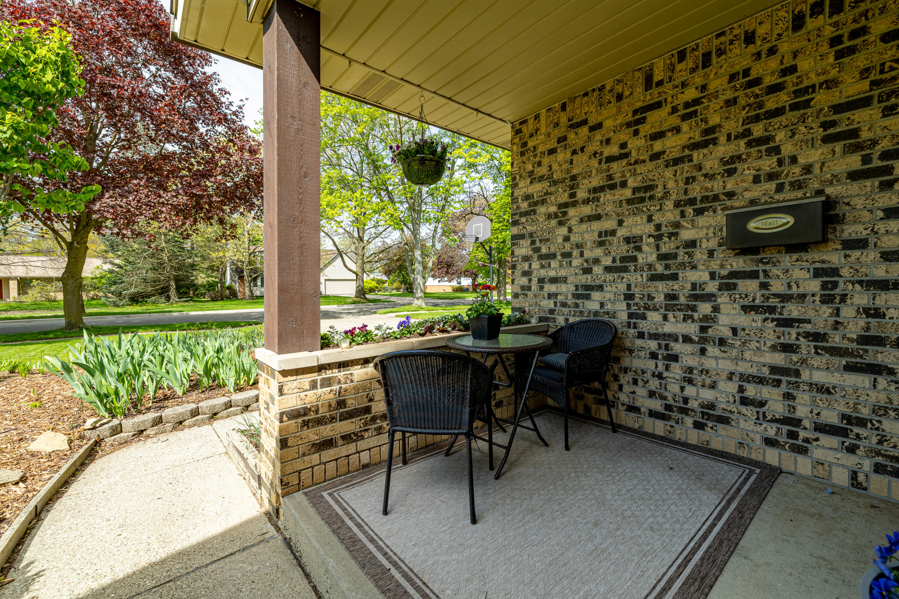454 Mills Road Saline, MI 48176 - Photo 46 of 59 454 Mills Rd (8 of 60)