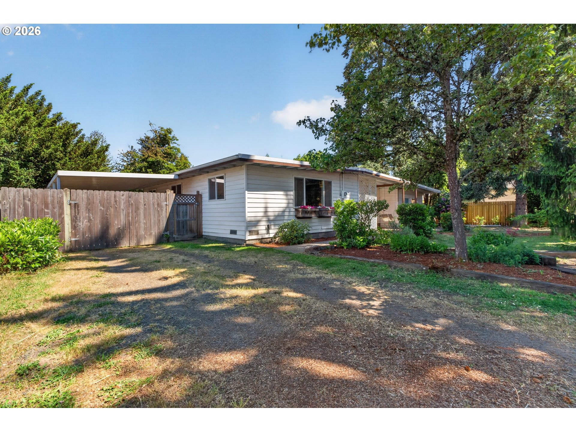 2245 Devos Street Eugene, OR 97402 - Photo 42 of 48