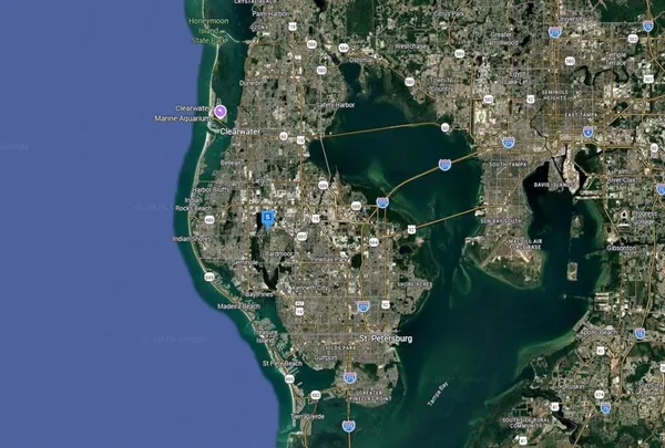 $209,999 | 10486 Myrtle Oak Lane, Seminole, FL 33777