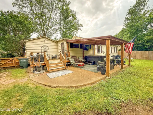 $220,000 | 806 East Florida Avenue, Union City, TN 38261