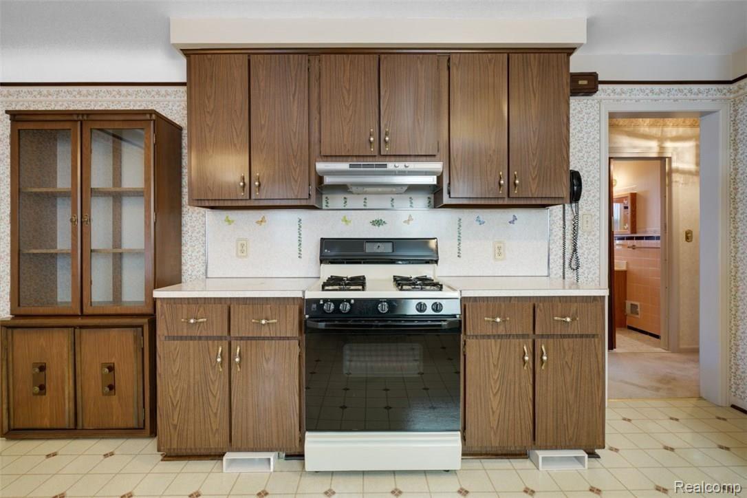9980 Inkster Road Redford, MI 48239 - Photo 9 of 25 dsc01505-dsc01509.jpg