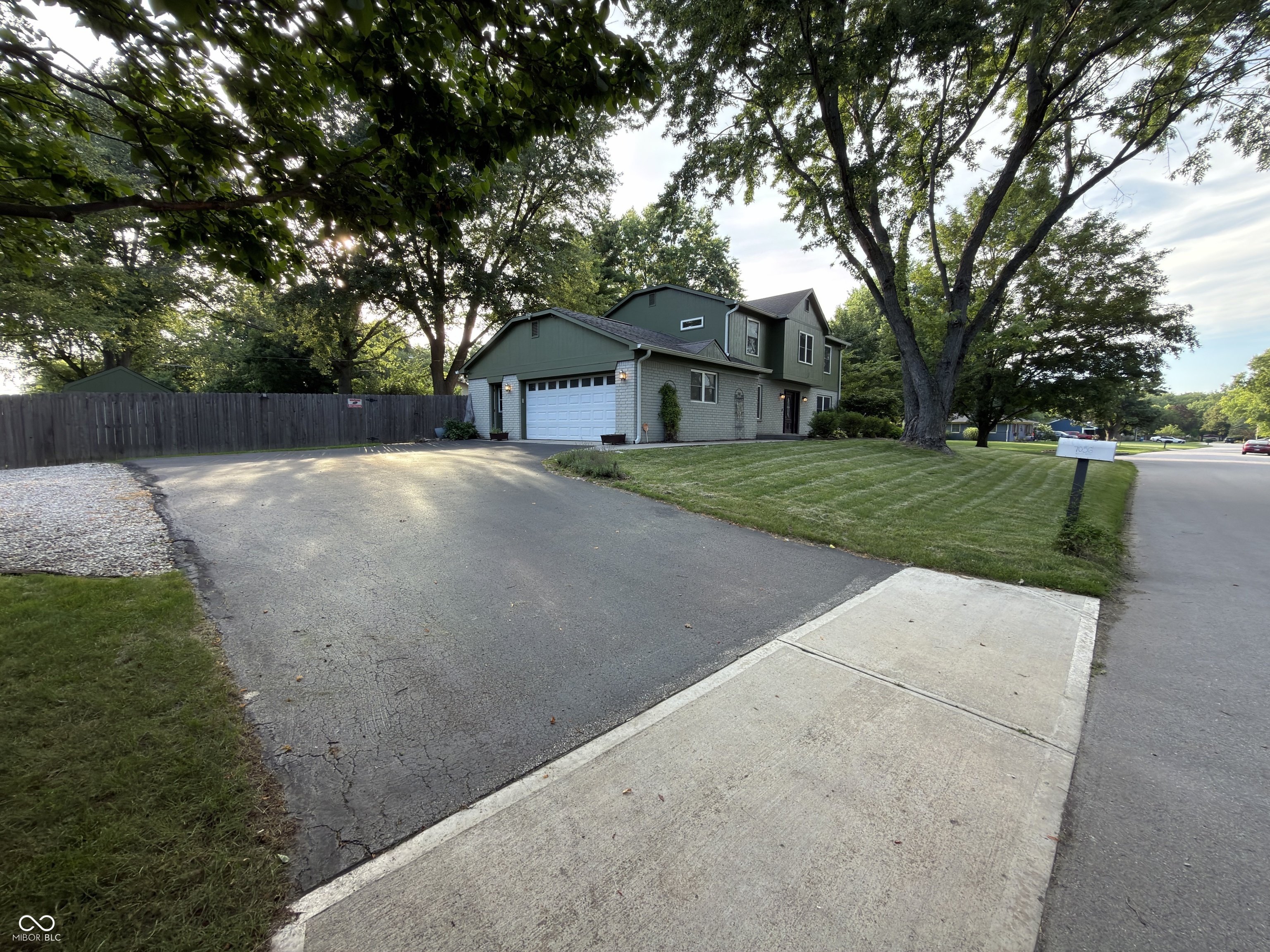 7056 Eagle Road Indianapolis, IN 46278 - Photo 7 of 62