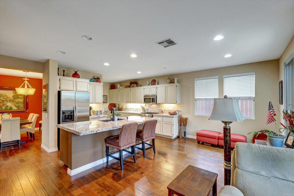 5173 Bluegrass Way Oceanside, CA 92057 - Photo 5 of 16