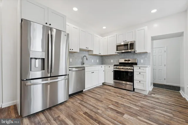 $349,900 | 425 Grove Street, Bridgeport, PA 19405