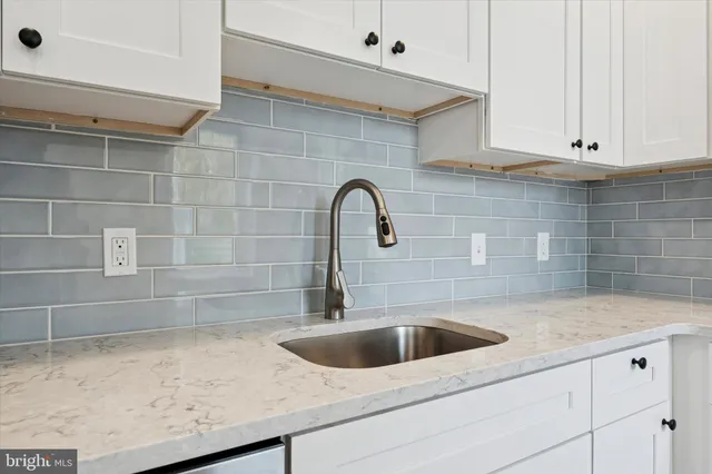 $349,900 | 425 Grove Street, Bridgeport, PA 19405