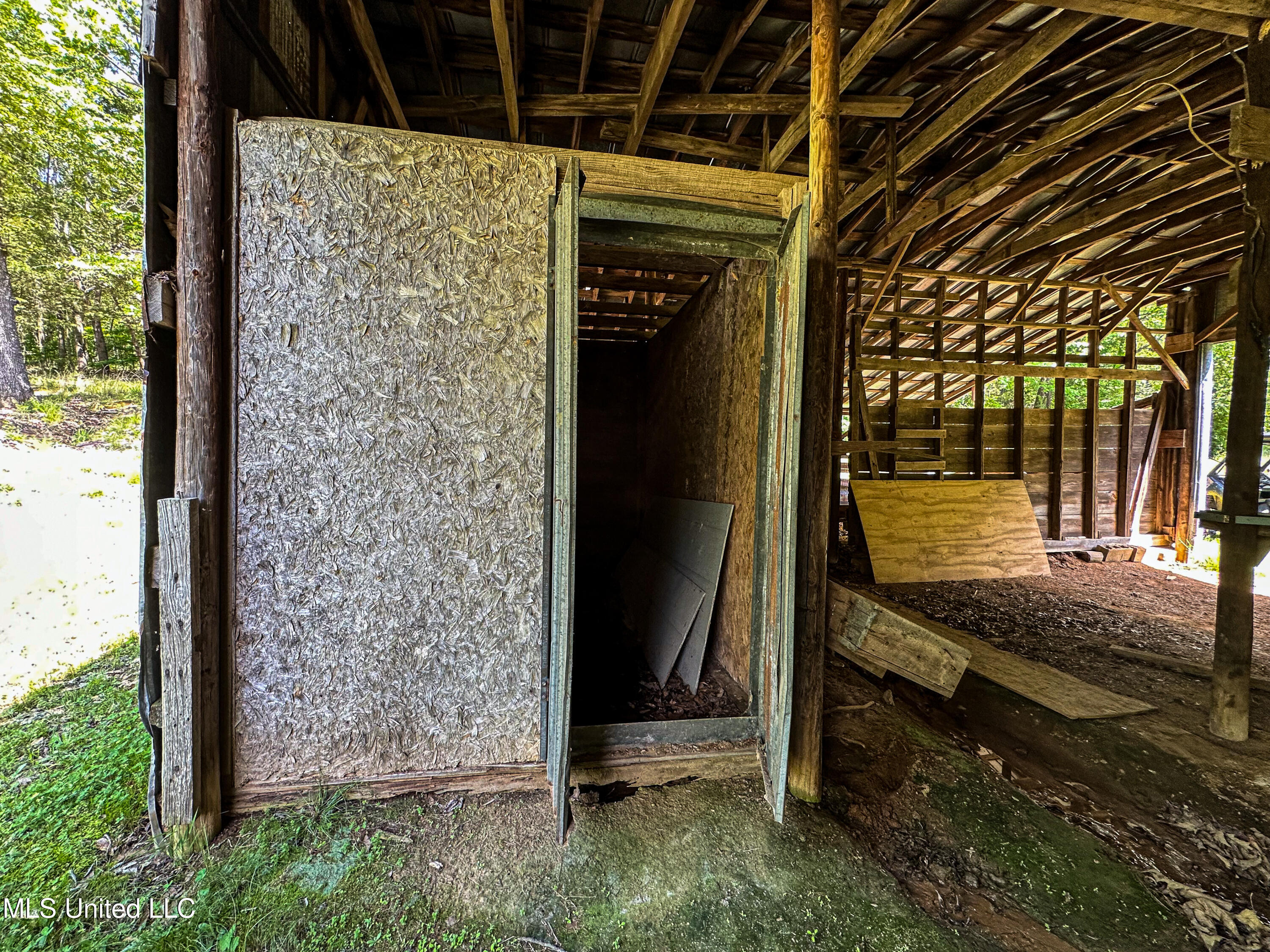 2270 State Line Road Tremont, MS 38876 - Photo 37 of 117 IMG_3758