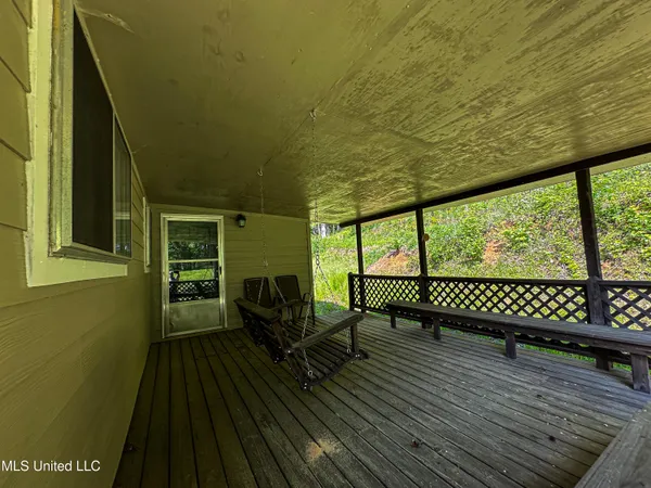 $325,000 | 2270 State Line Road, Tremont, MS 38876