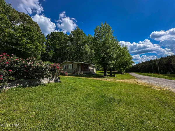 $325,000 | 2270 State Line Road, Tremont, MS 38876