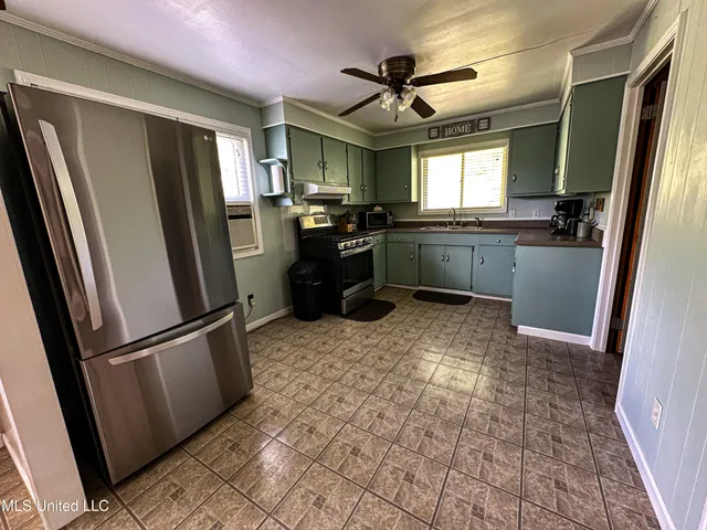 $325,000 | 2270 State Line Road, Tremont, MS 38876