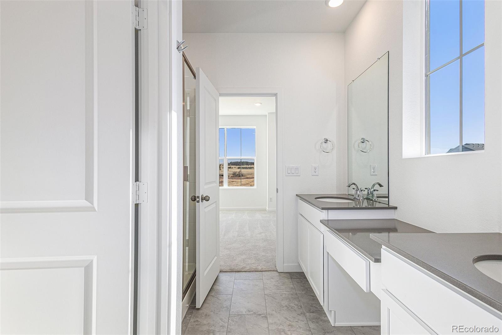 694 Yankee Boy Loop Elizabeth, CO 80107 - Photo 11 of 28