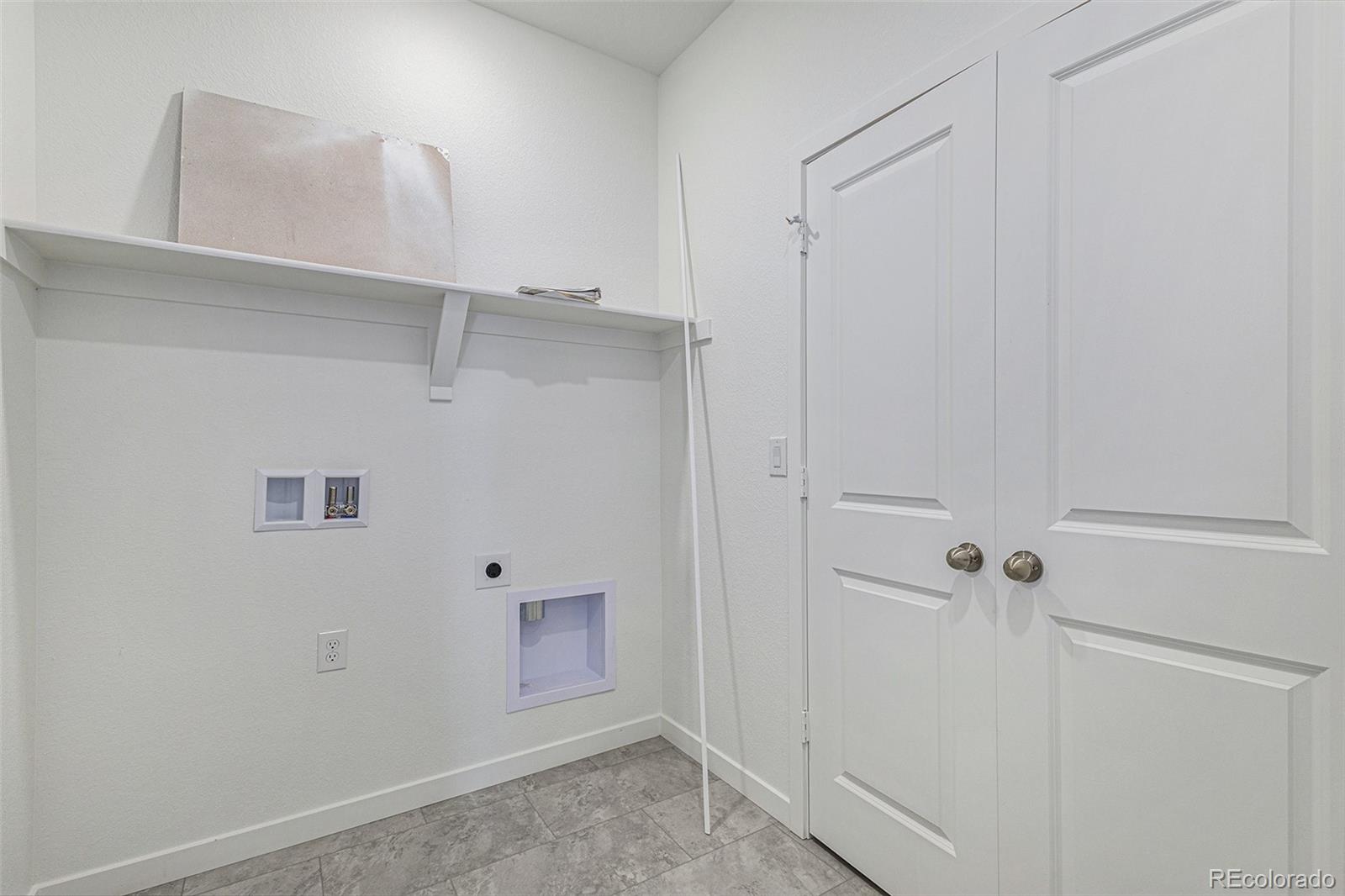 694 Yankee Boy Loop Elizabeth, CO 80107 - Photo 17 of 28