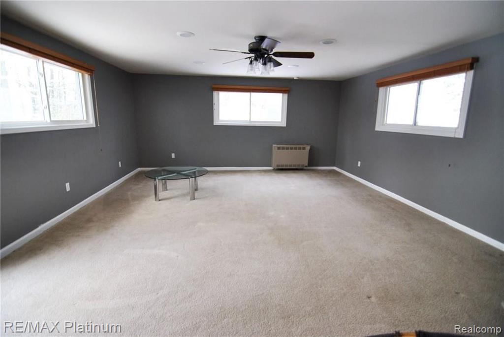 24566 Border Hill Novi, MI 48375 - Photo 4 of 26
