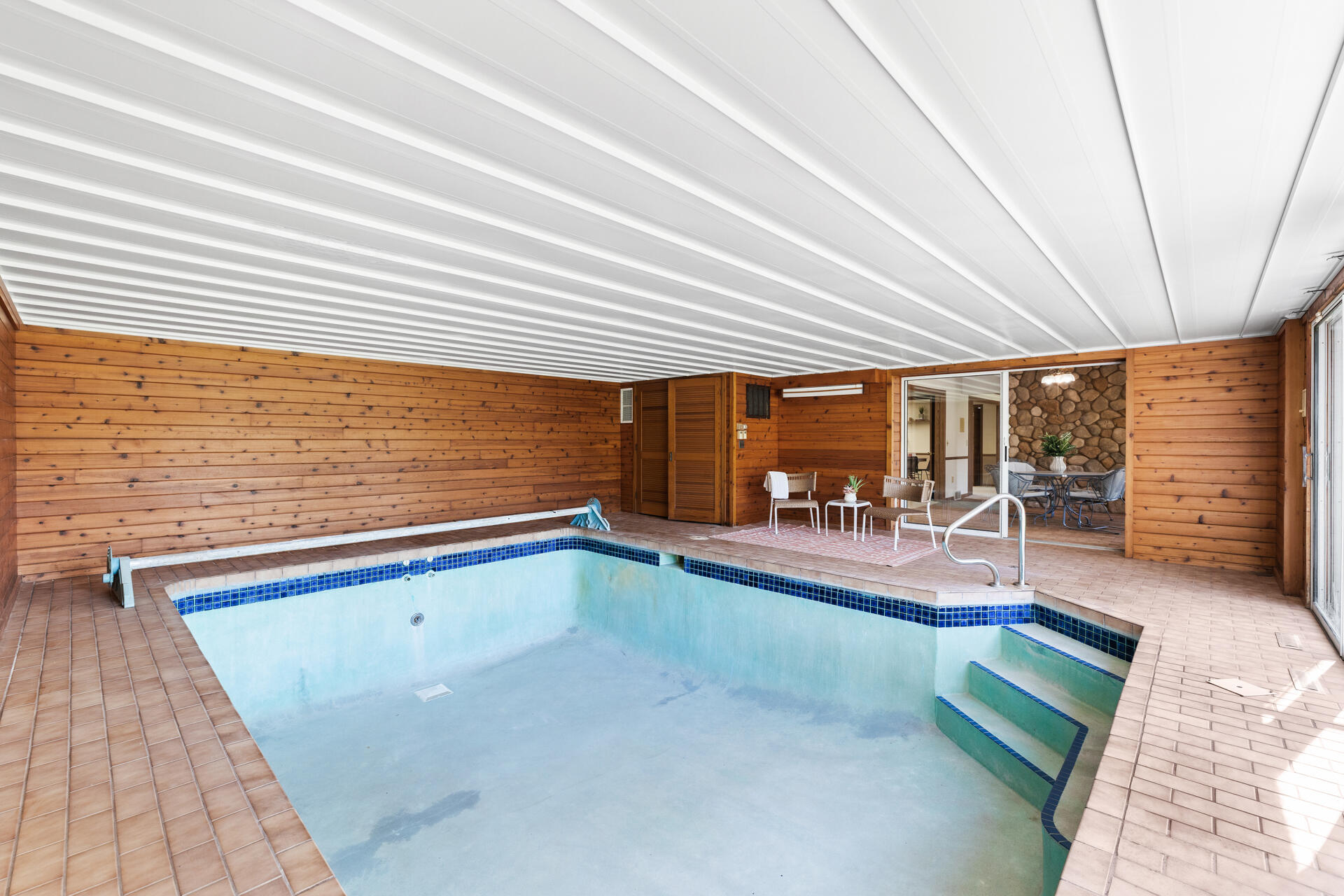 1041 Horns Corners Road Cedarburg, WI 53012 - Photo 42 of 53 Pool