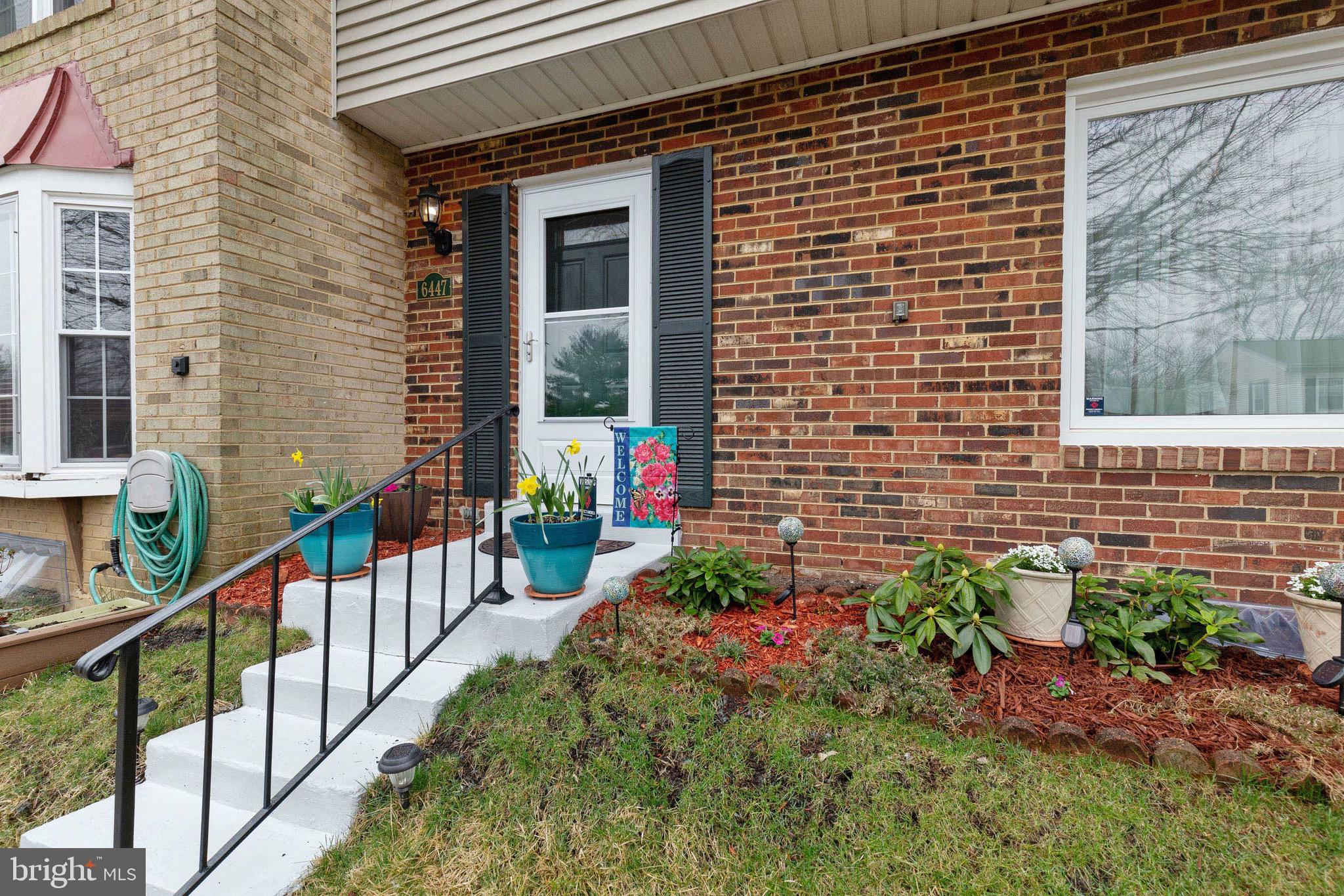 6447 Rockshire Street Alexandria, VA 22315 - Photo 5 of 42 Minutes to metro, rail, Fort Belvoir and Quantico