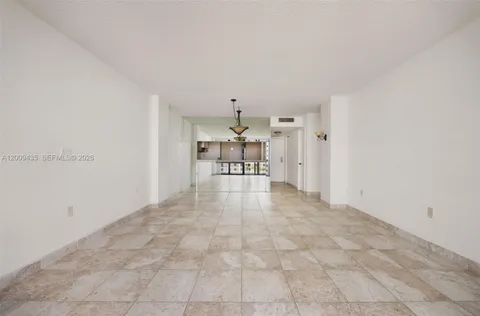 $320,000 | 600 Northeast 36th Street, Unit 1109, Miami, FL 33137