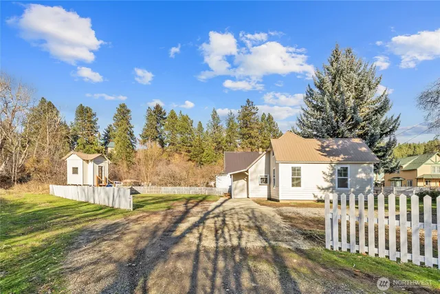 $515,000 | 302 North Stafford Avenue, Cle Elum, WA 98922