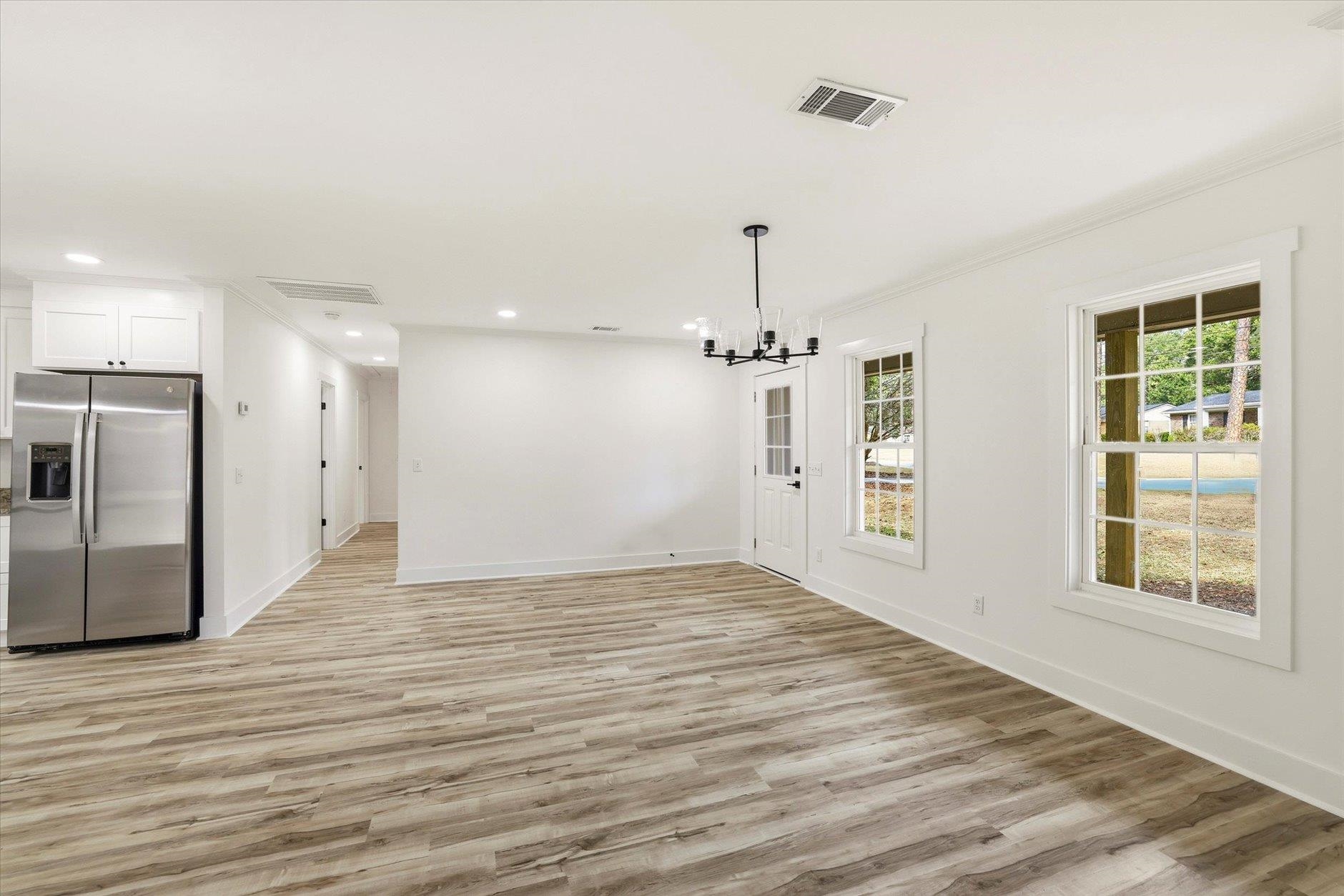 2216 Azalea Drive Southeast Moultrie, GA 31768 - Photo 6 of 40