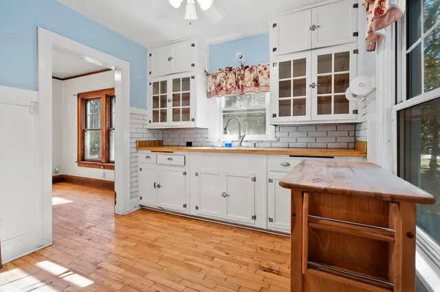 $179,900 | W11944 Parkway Road, Crivitz, WI 54114