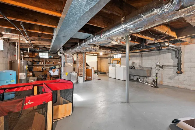 $179,900 | W11944 Parkway Road, Crivitz, WI 54114