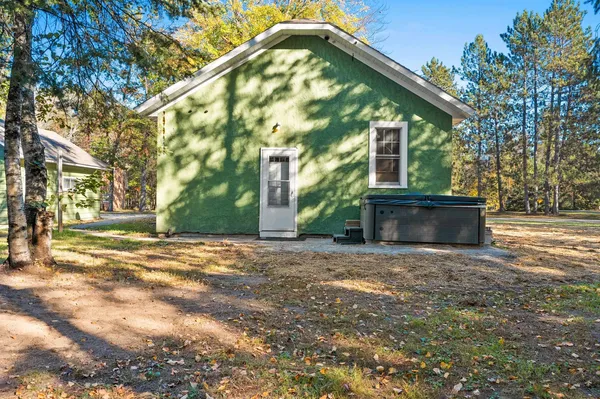 $179,000 | W11944 Parkway Road, Crivitz, WI 54114