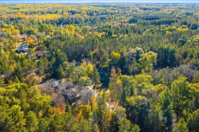 $179,900 | W11944 Parkway Road, Crivitz, WI 54114