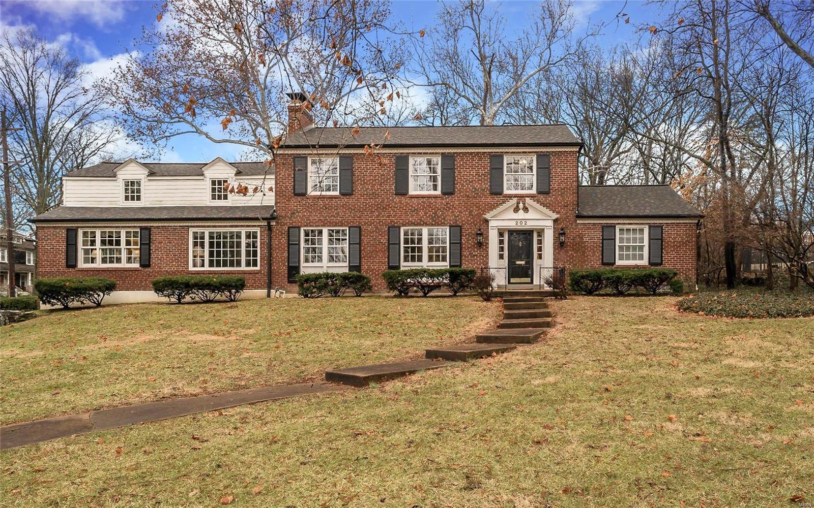 202 West Jackson Road Webster Groves, MO 63119 - Photo 1 of 36 Gallery Image 1