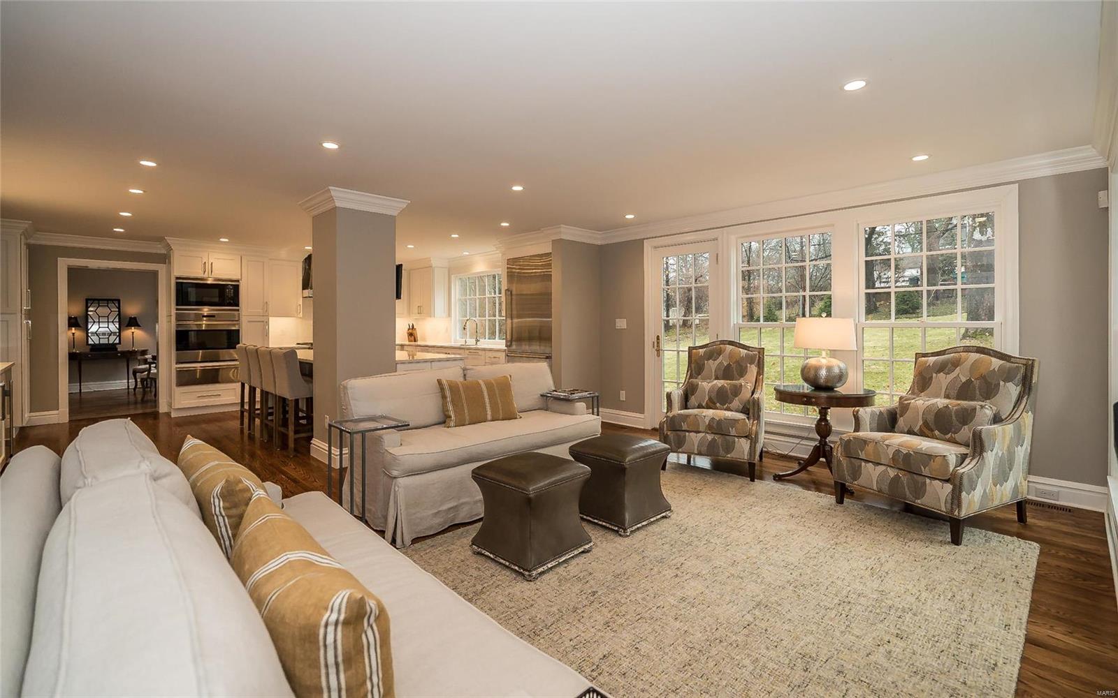 202 West Jackson Road Webster Groves, MO 63119 - Photo 12 of 36 Gallery Image 12