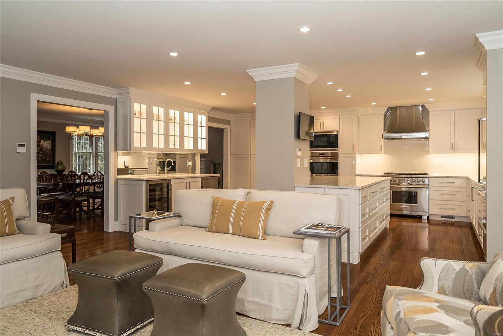 202 West Jackson Road Webster Groves, MO 63119 - Photo 14 of 36 Gallery Image 14