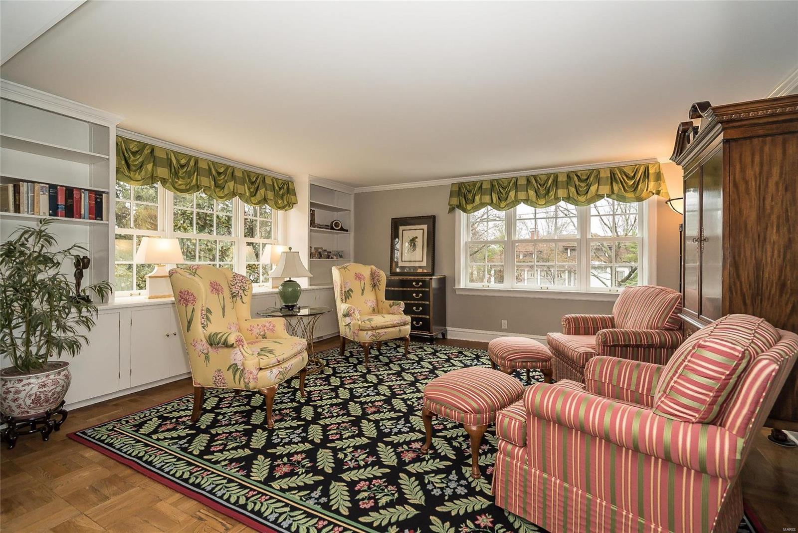 202 West Jackson Road Webster Groves, MO 63119 - Photo 17 of 36 Gallery Image 17
