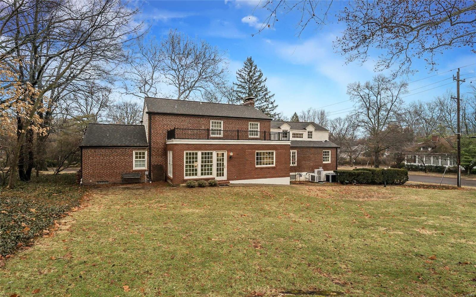 202 West Jackson Road Webster Groves, MO 63119 - Photo 35 of 36 Gallery Image 35