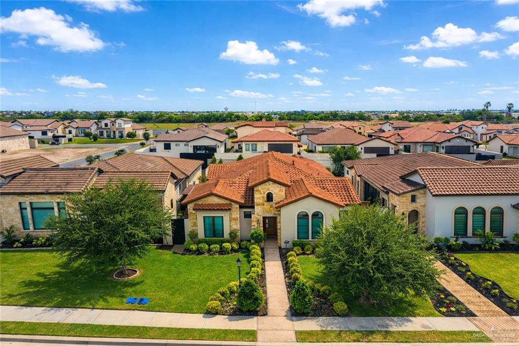 805 Grayson Avenue McAllen, TX 78504 - Photo 29 of 31 an aerial view of multiple houses