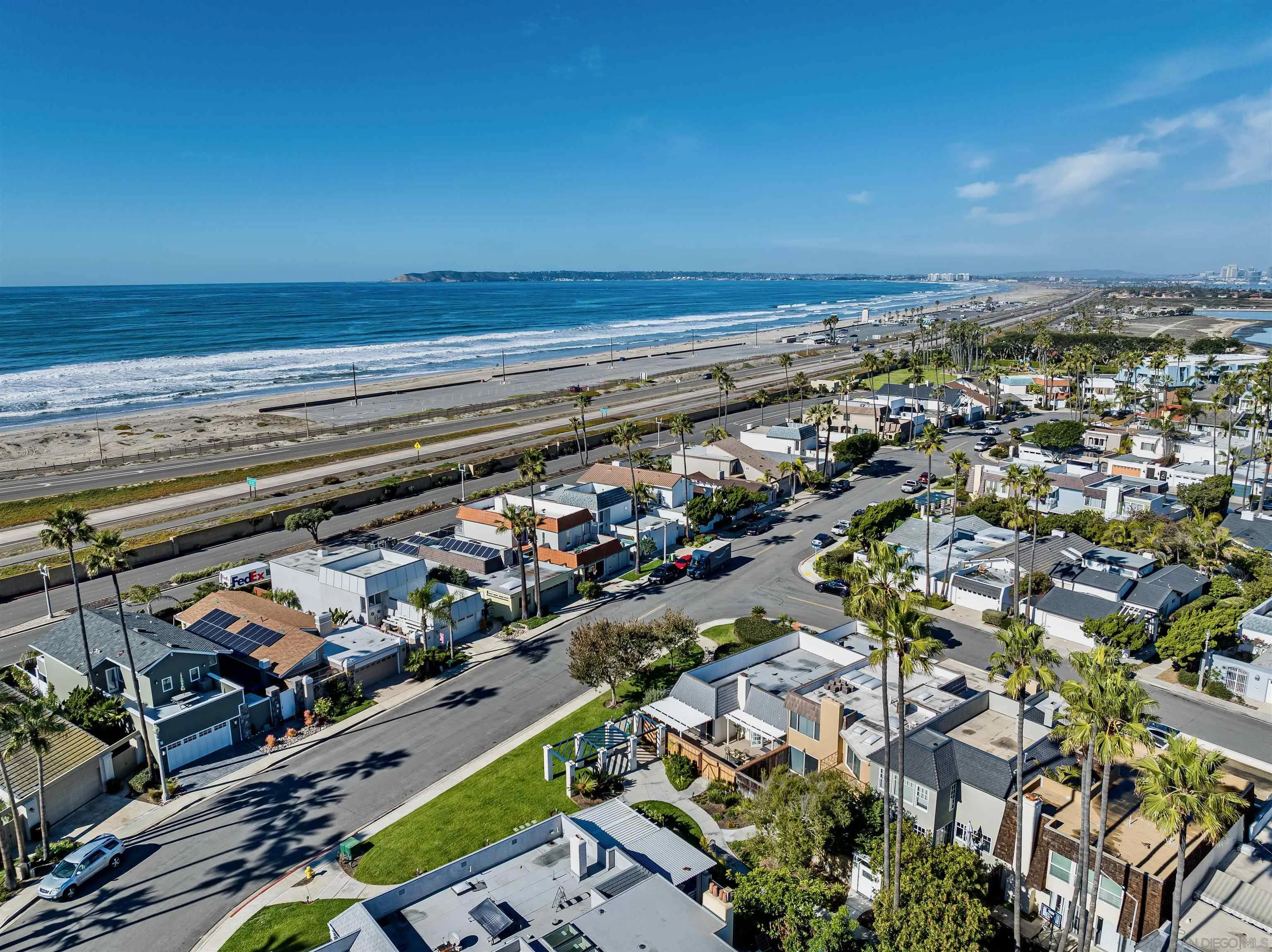 20 GingerTree Lane Coronado, CA 92118 - Photo 39 of 45 a view of a city