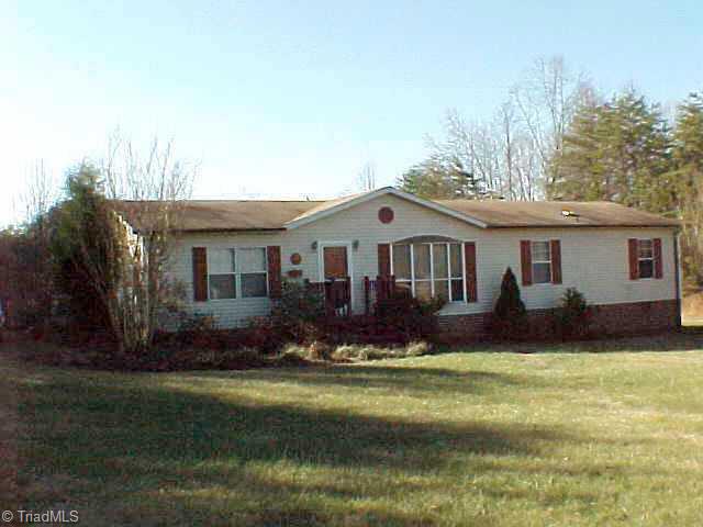 272 Pepper Road Reidsville, NC 27320 - Photo 1 of 4 Exterior Front. G314883 272 Pepper Rd.