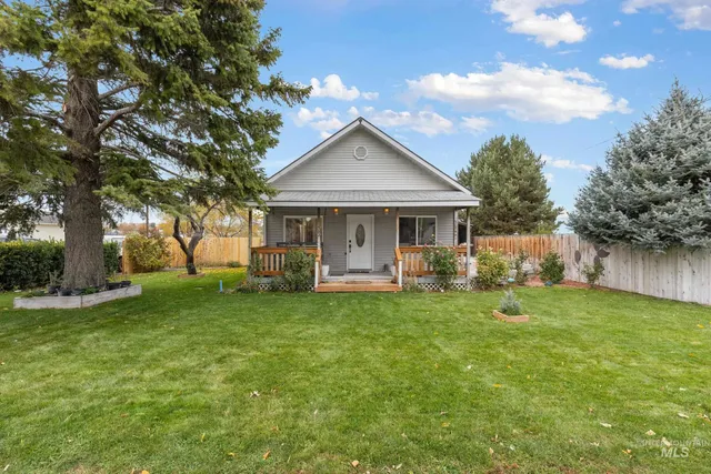 $369,900 | 522 East Cleveland Avenue, Unit N, Glenns Ferry, ID 83623