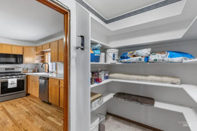 $369,900 | 522 East Cleveland Avenue, Unit N, Glenns Ferry, ID 83623